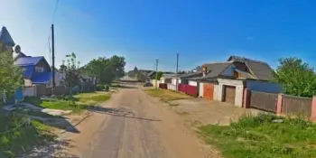 Две улицы...